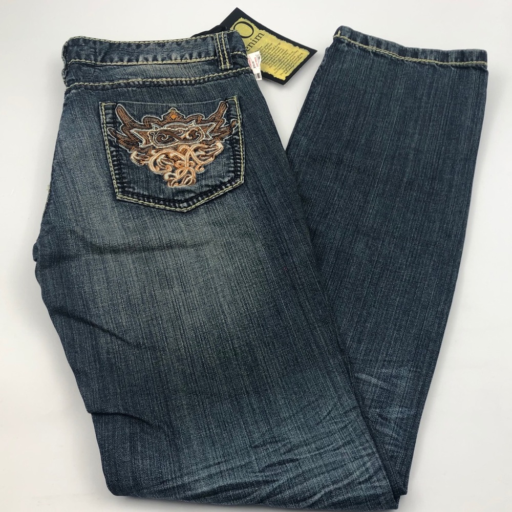 NWT DO Denim jeans embroidered pocket size 31.